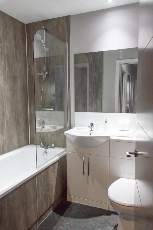 Dream Apartments City Center Newcastle ภายนอก รูปภาพ