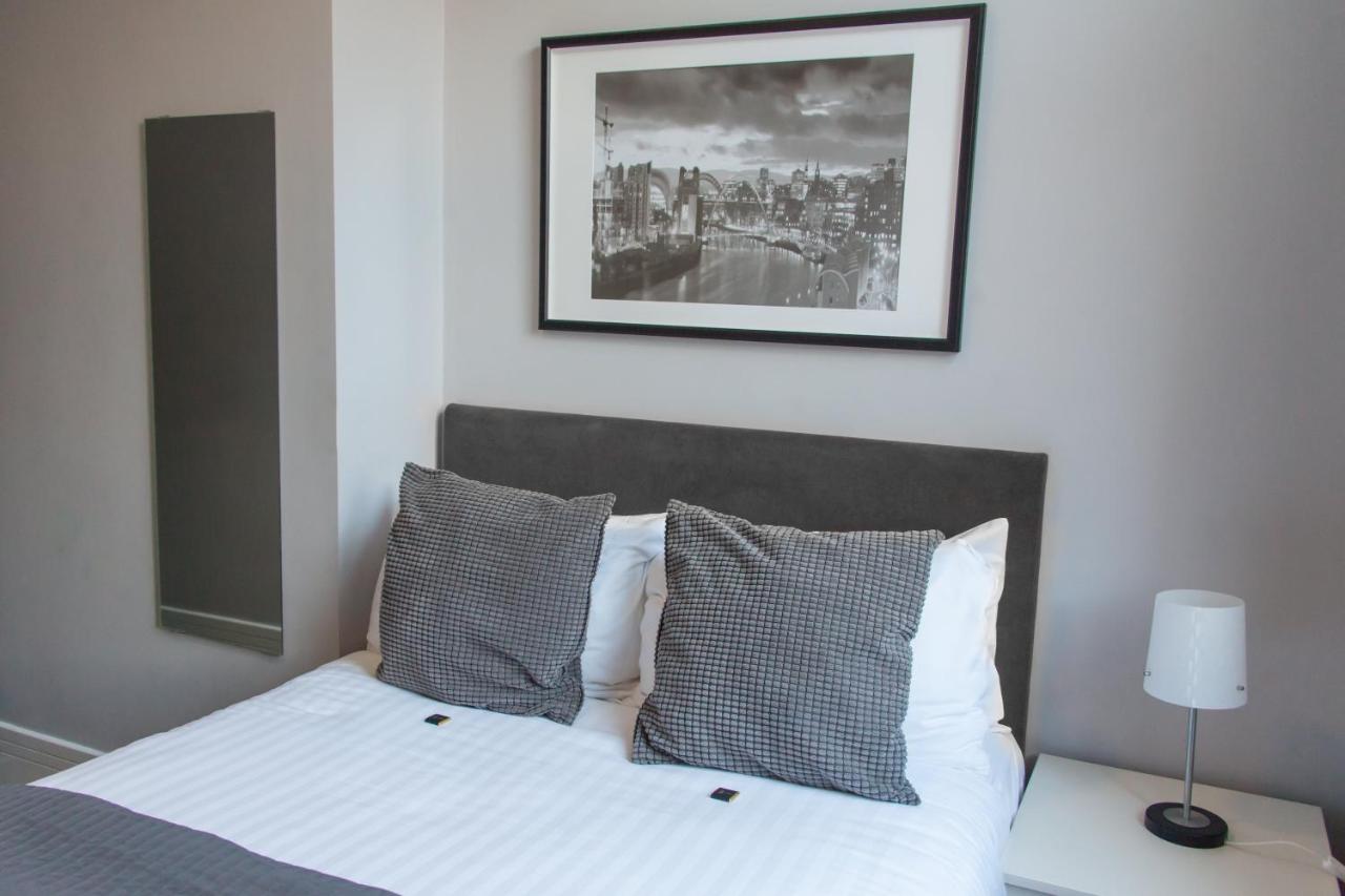 Dream Apartments City Center Newcastle ภายนอก รูปภาพ