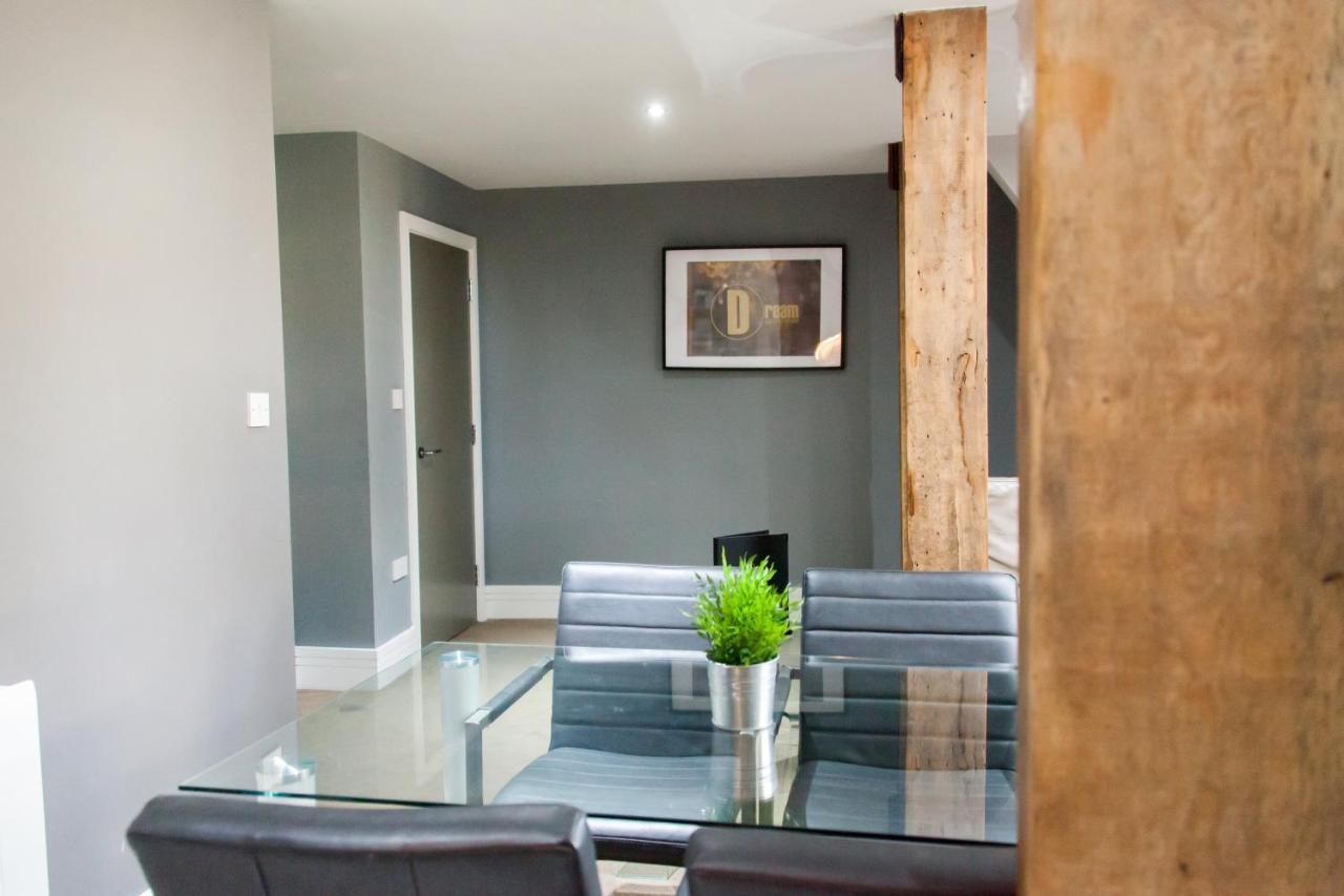 Dream Apartments City Center Newcastle ภายนอก รูปภาพ